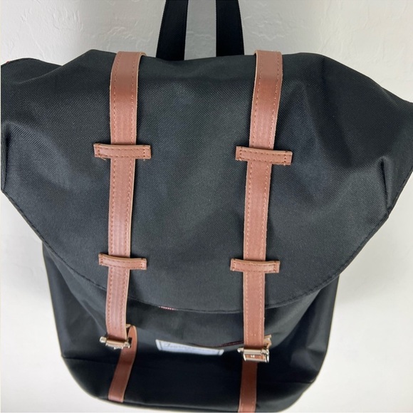 Journeyman Bag Company Las Vegas NV
Backpack NWT Black with white & red - Picture 4 of 15